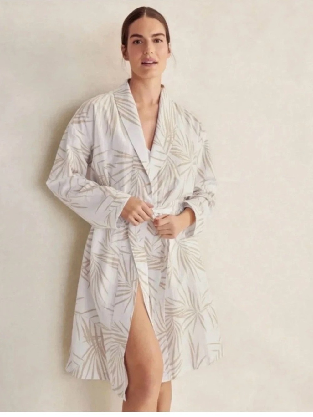 Haven Well Within- Light Palm-Print Cotton Robe - White & Beige. Size m. NWT